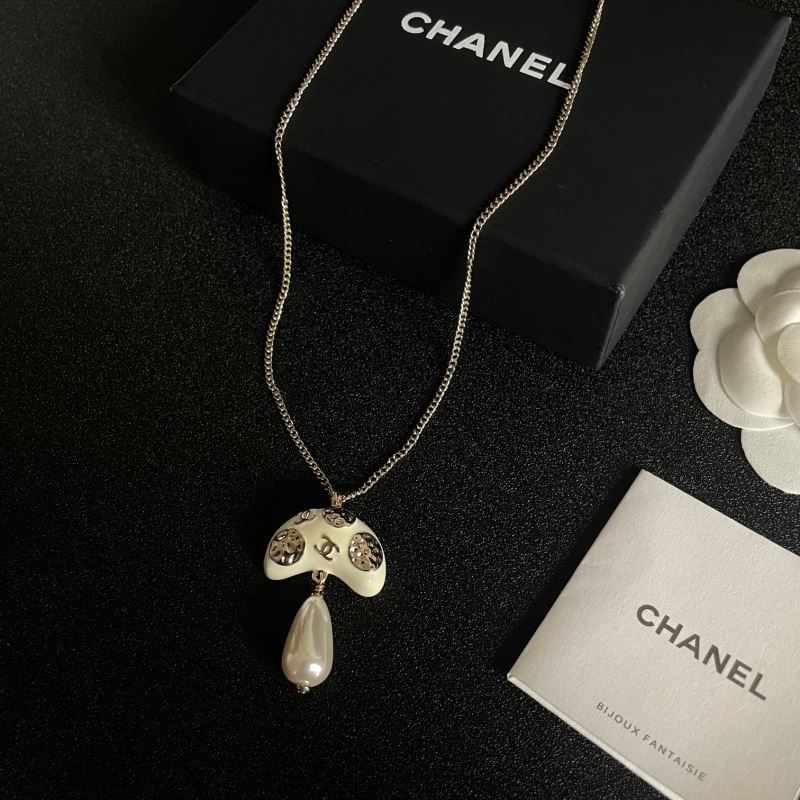 Chanel Necklaces